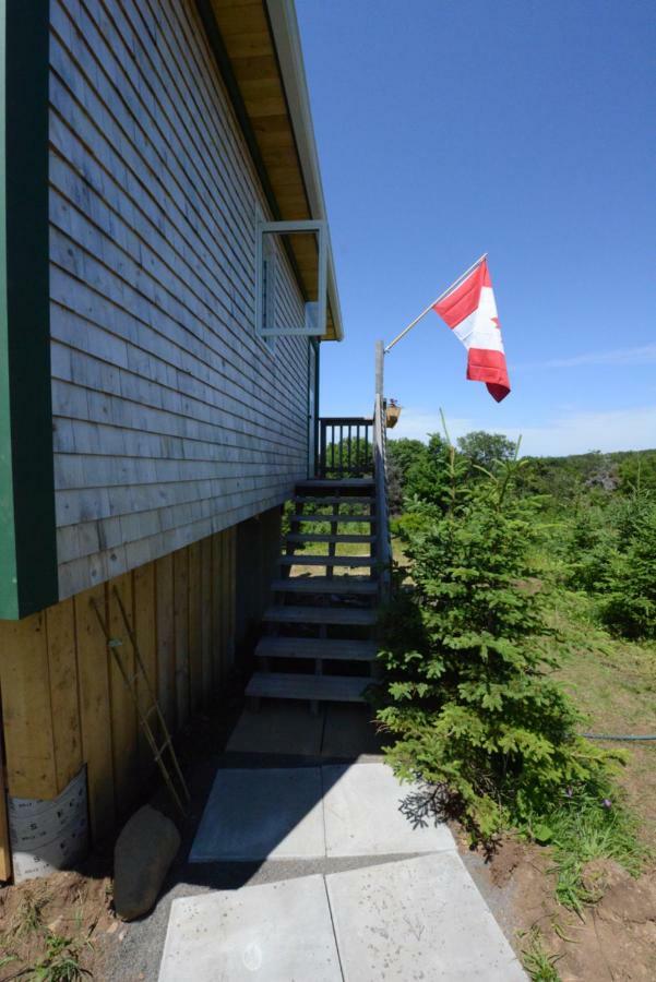 Maregold Centre - Juniper Cabin And Rose Cabin Victoria Beach Exterior photo